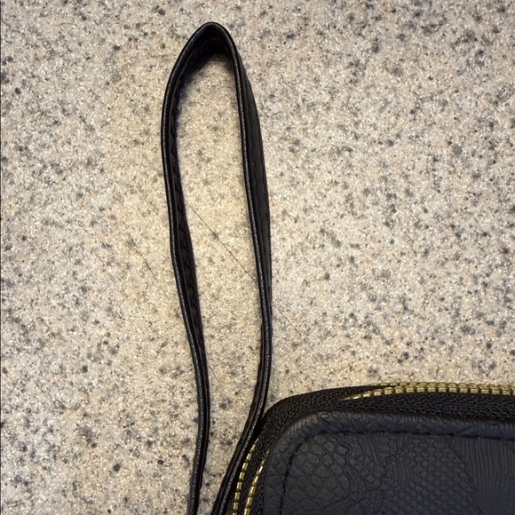 Black Bow Accent Wristlet Wallet - Picture 3 of 6